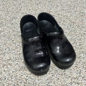 ❤️ Dansko Professional Clog